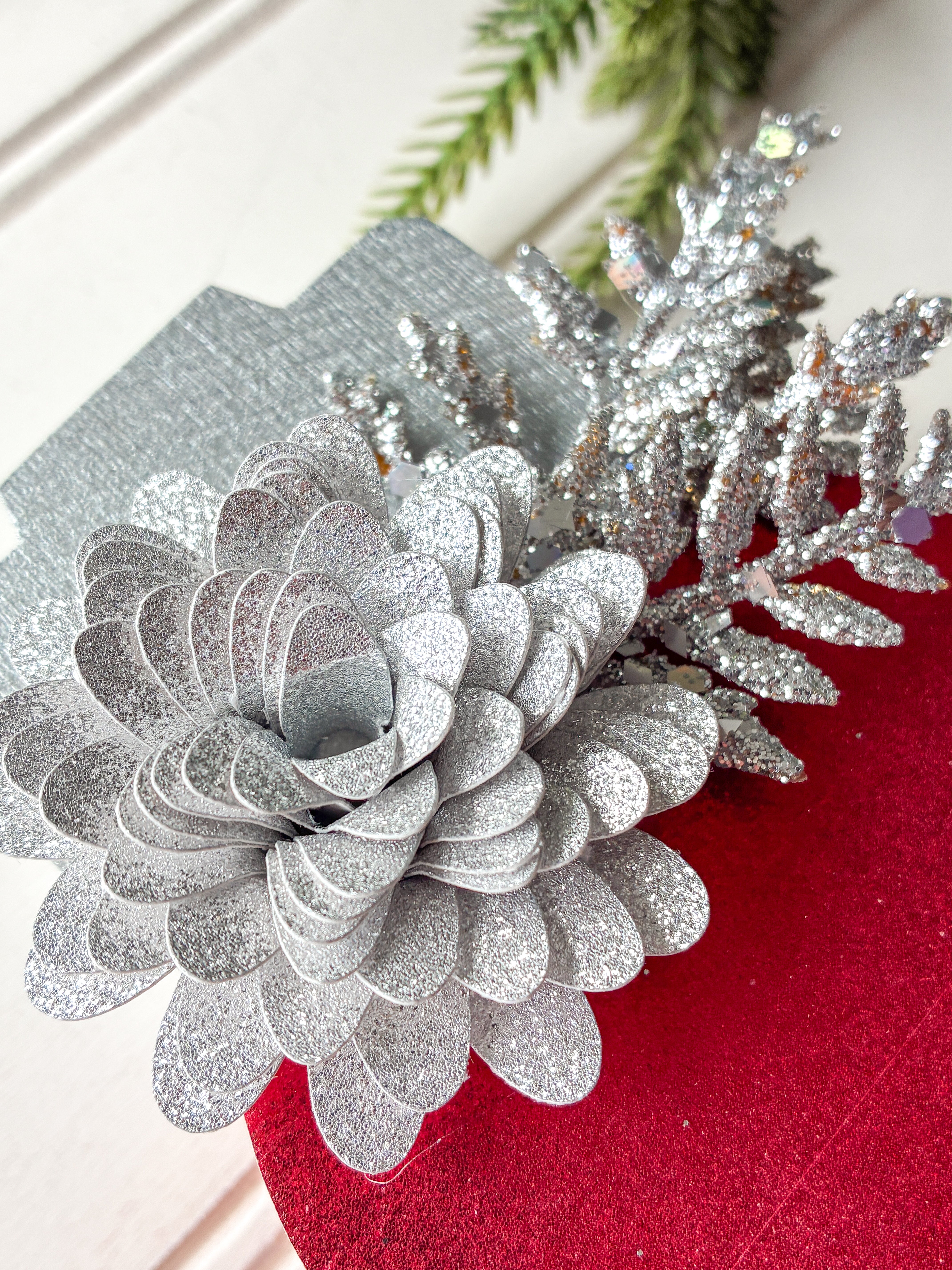 Red Christmas Bulb Shelf Sitter