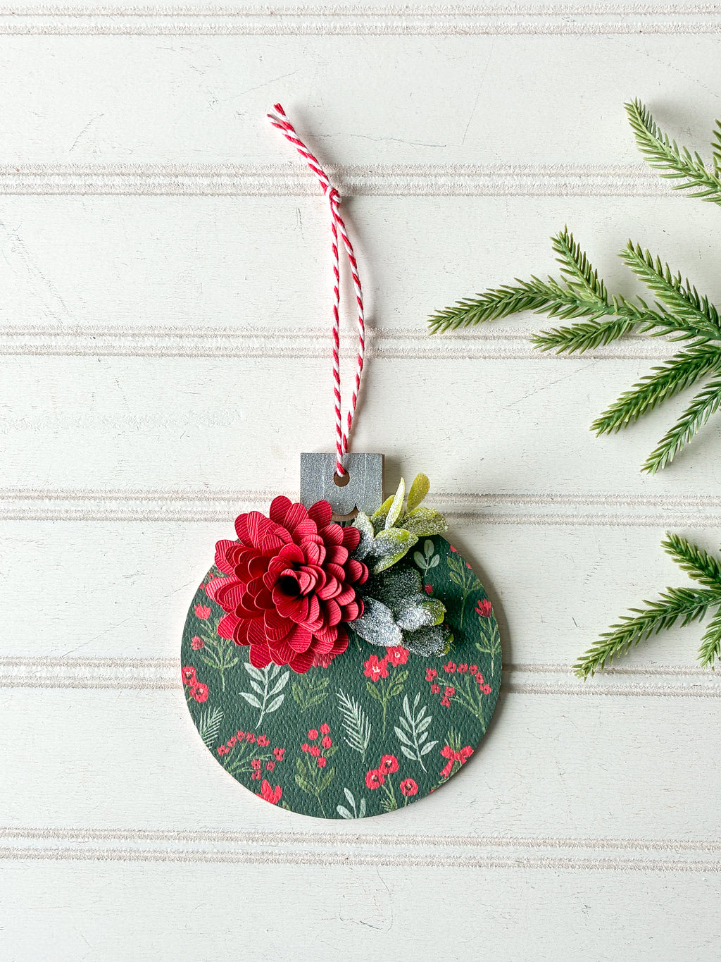 Green Floral Ornament