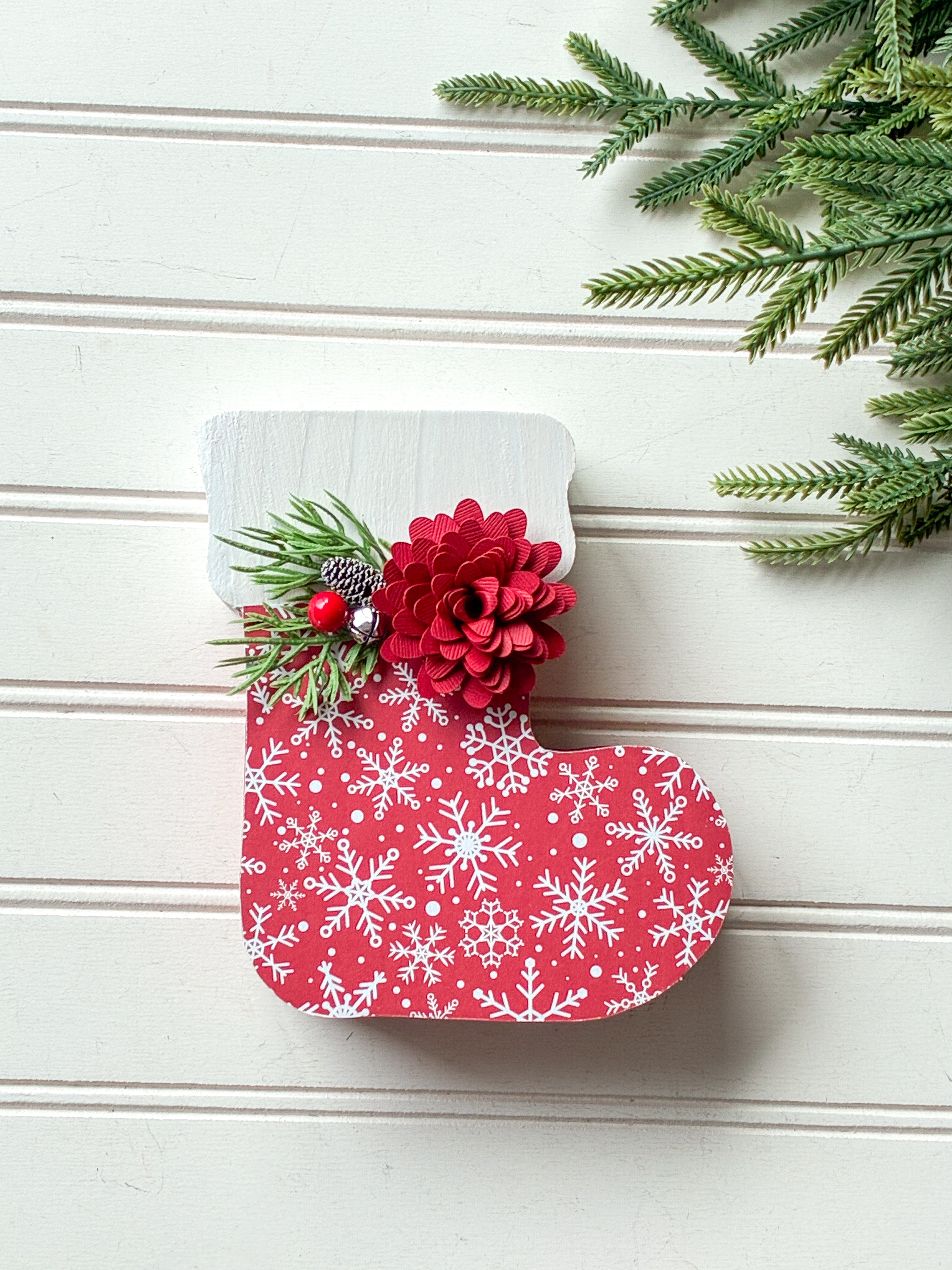 Snowflake Stocking Shelf Sitter