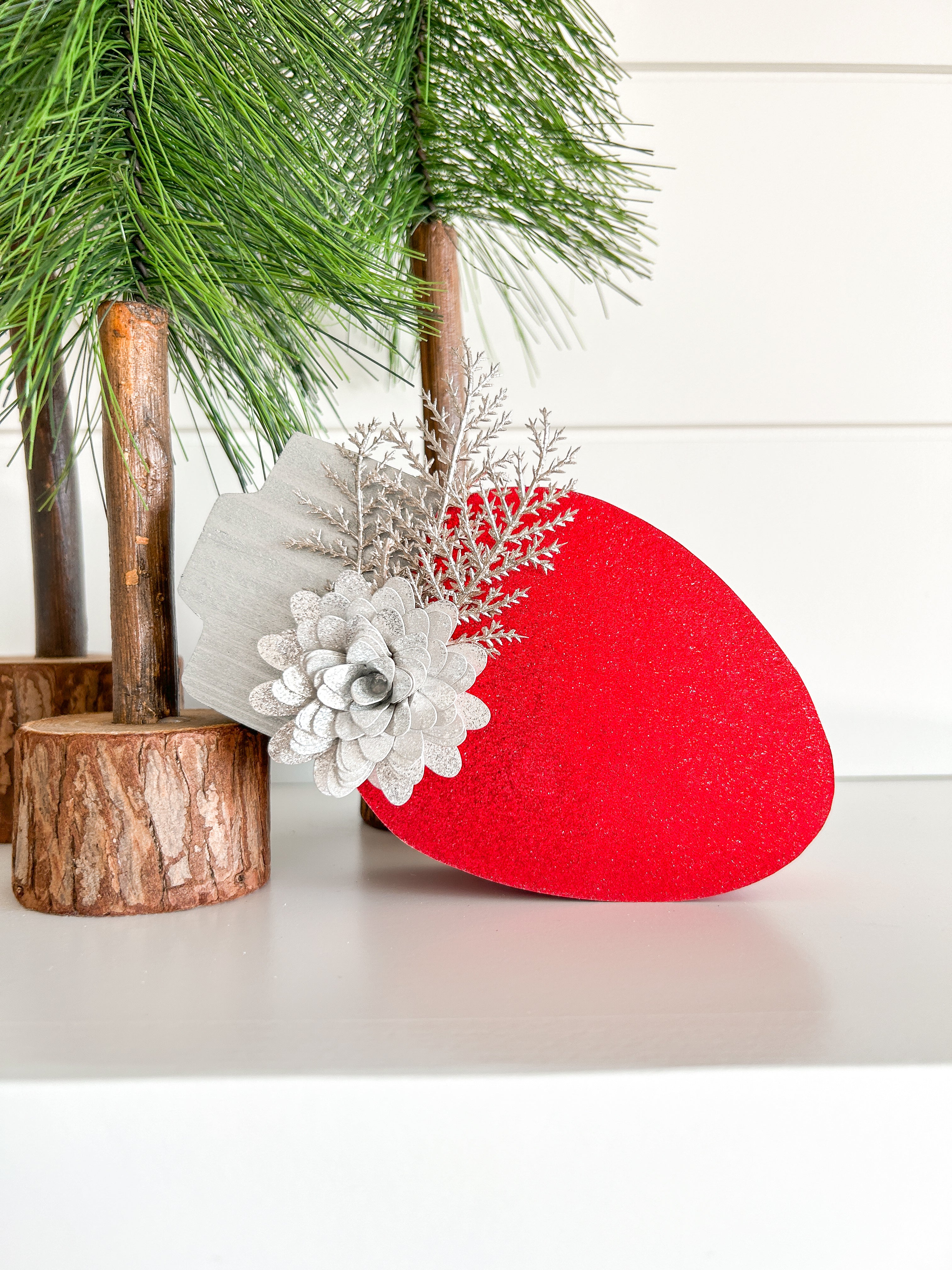 Red Christmas Bulb Shelf Sitter