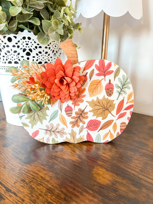 Wide Leafy Pumpkin Shelf Sitter