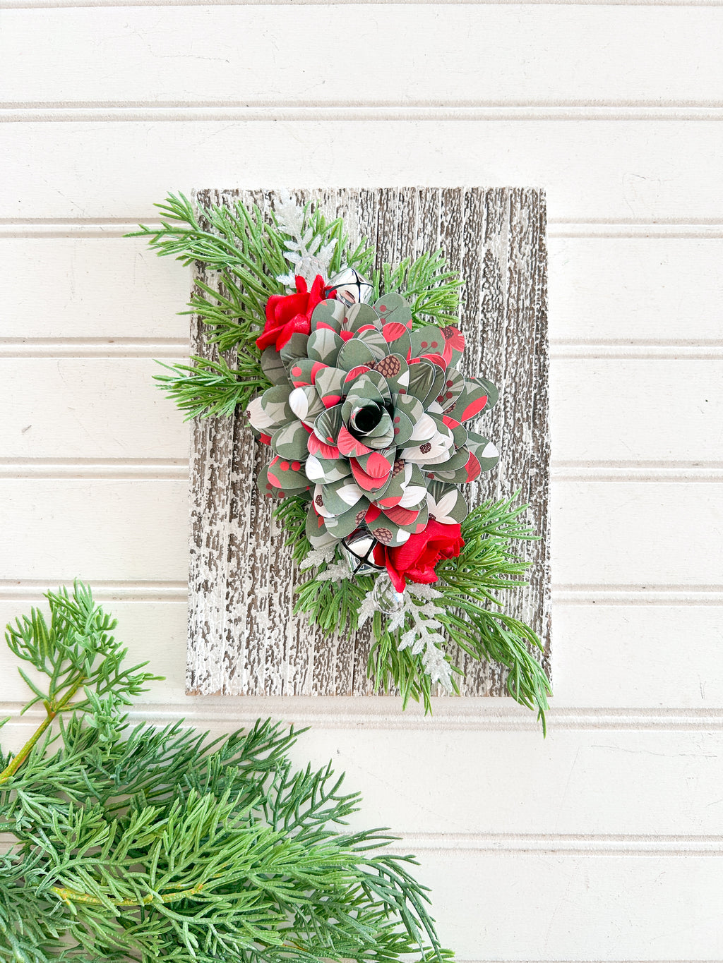 Christmas Floral on White Reclaimed Wood Sign