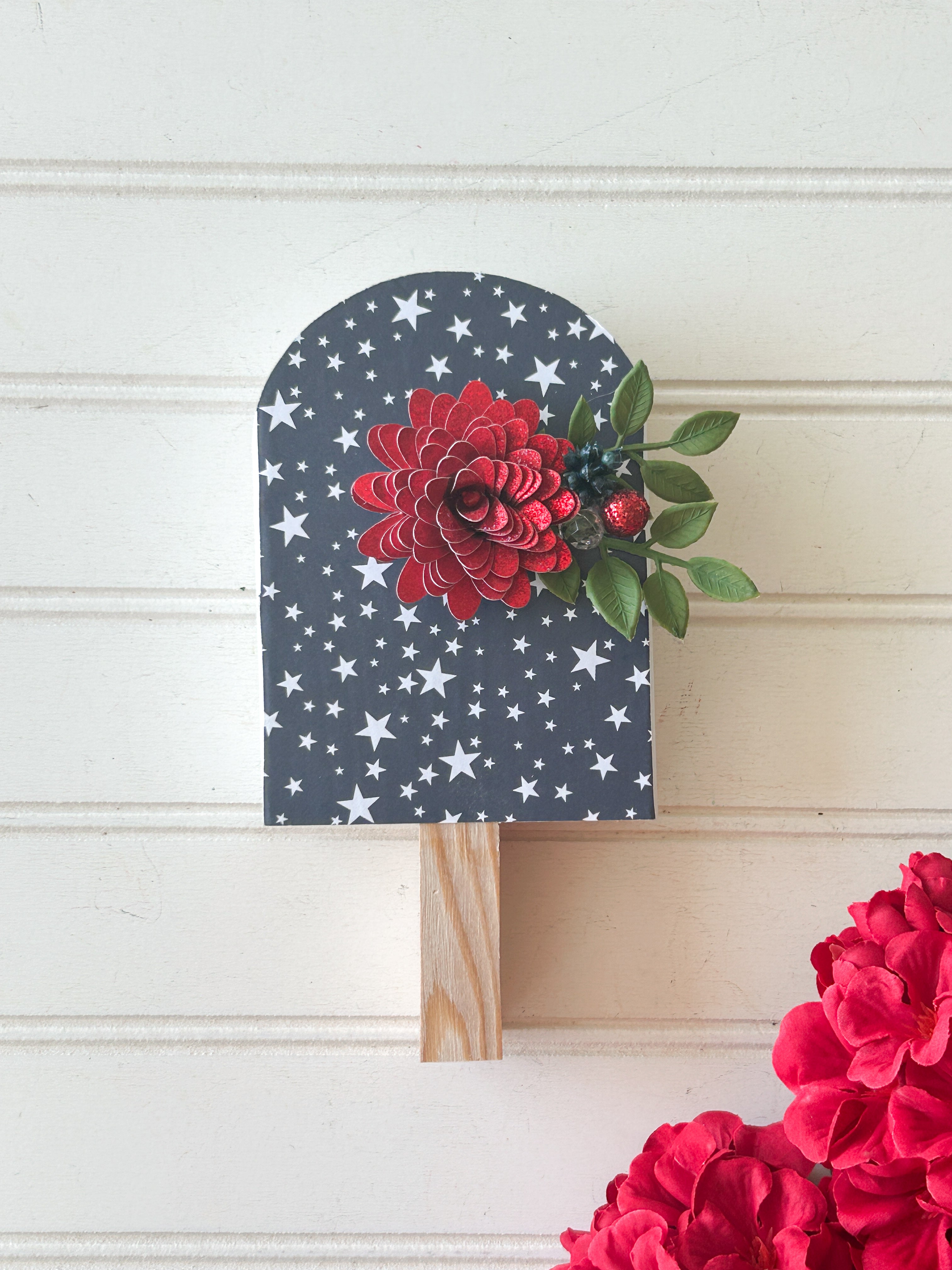 Stars Popsicle Shelf Sitter