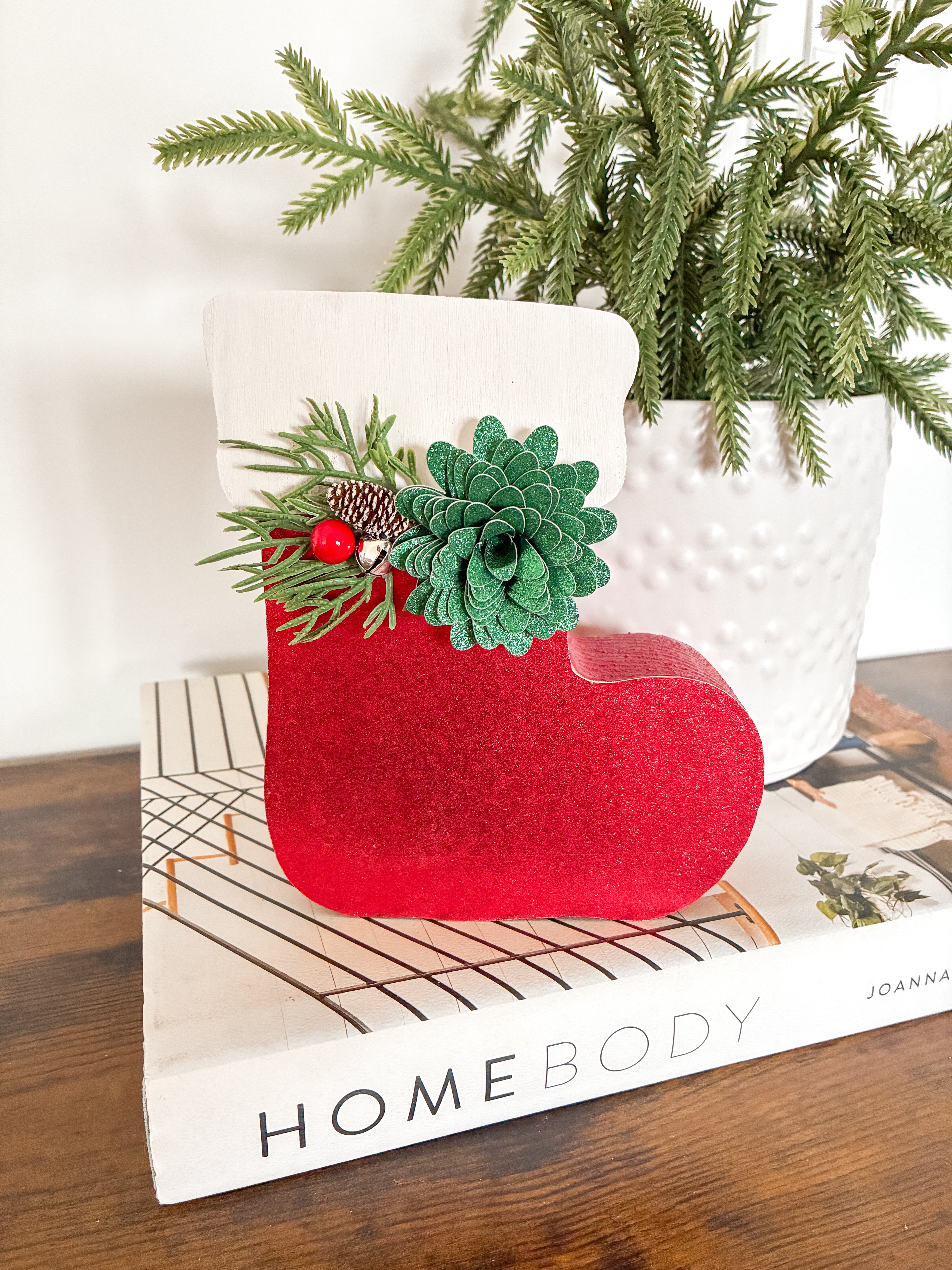 Glitter Stocking Shelf Sitter